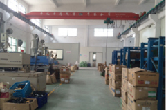INJECTION MACHINES
